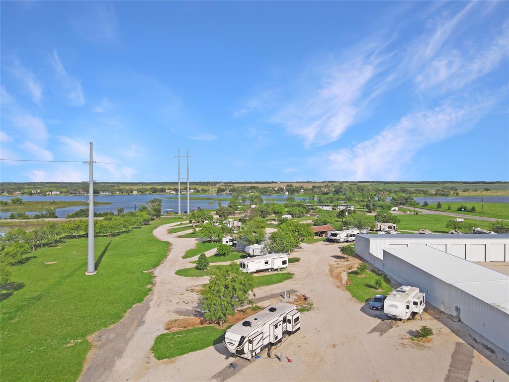 2309 Hwy 2214