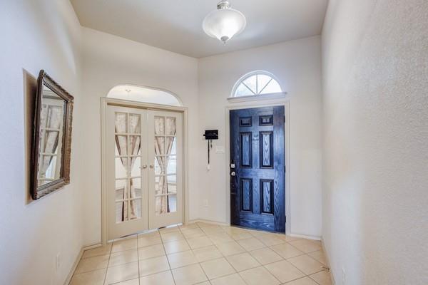 1300 Woodbine Cliff Drive