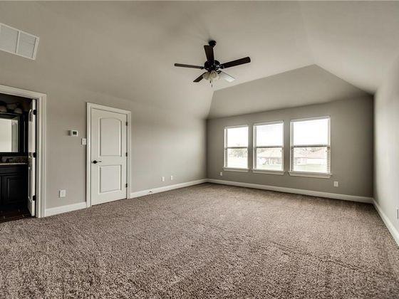 Catalina Bay II Ph Ii-B-1 - Residential Lease