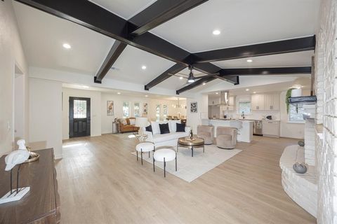 2401 Mollimar Drive Plano TX 75075