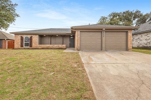 6524 Kary Lynn Drive S Watauga TX 76148