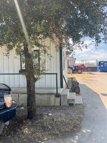 No - Residential Lease