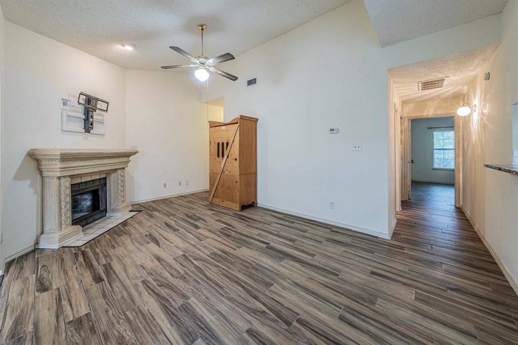 4101 Esters Road 110