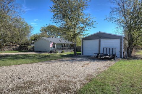 A home in Lone Oak