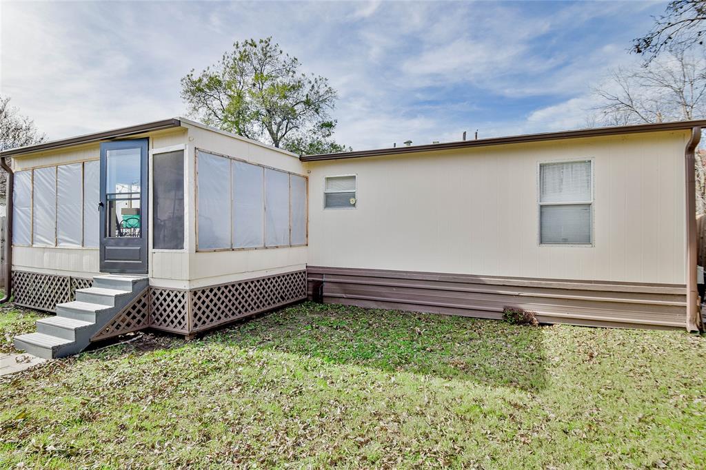 Aiken W J Ne - Residential