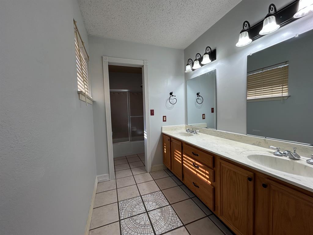 Woodland West Add - Residential