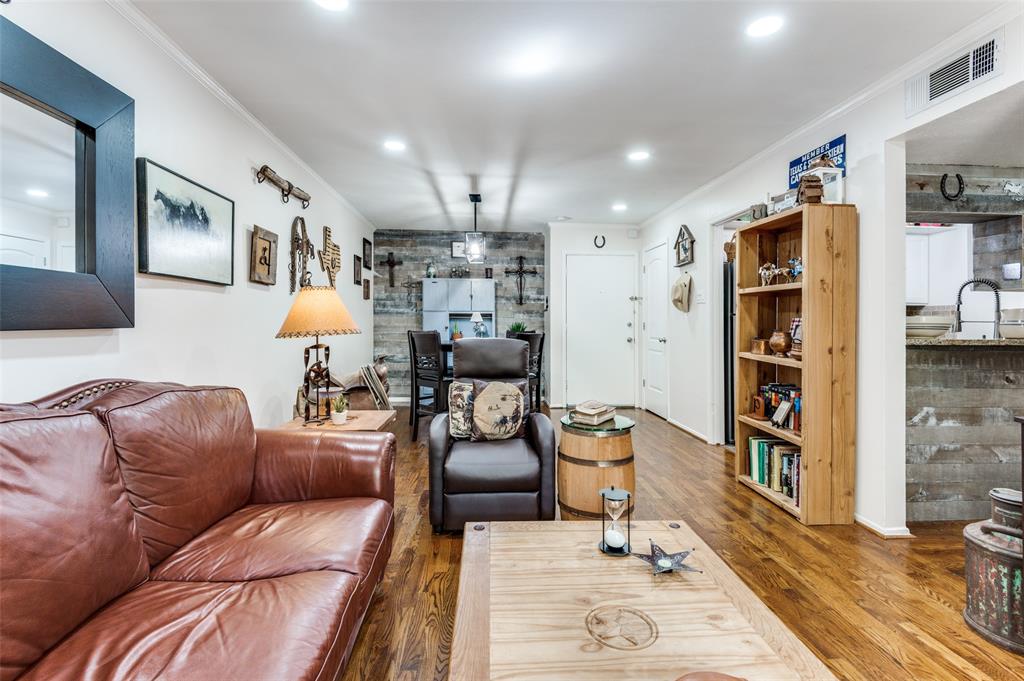 River Oaks Condos - Residential