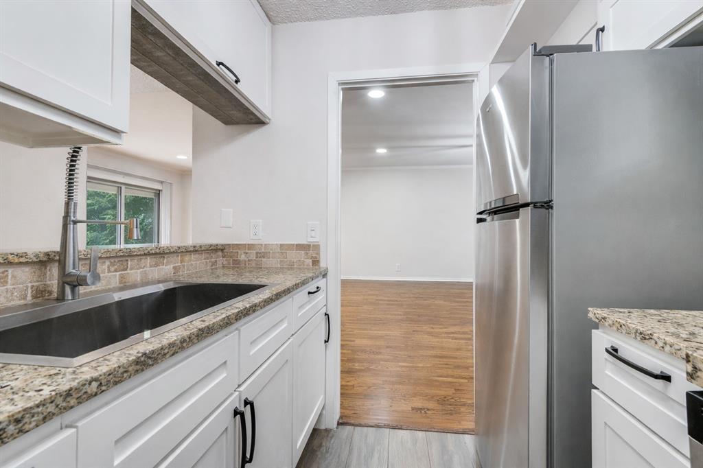 River Oaks Condos - Residential