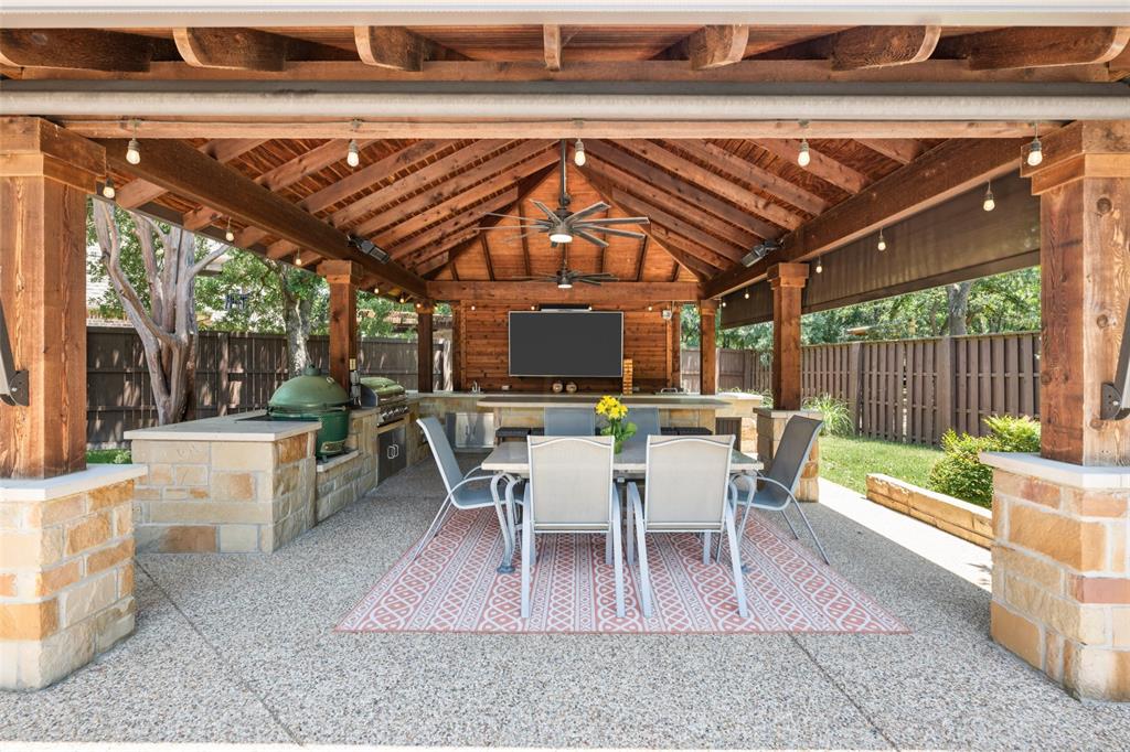816 Lakeridge Drive