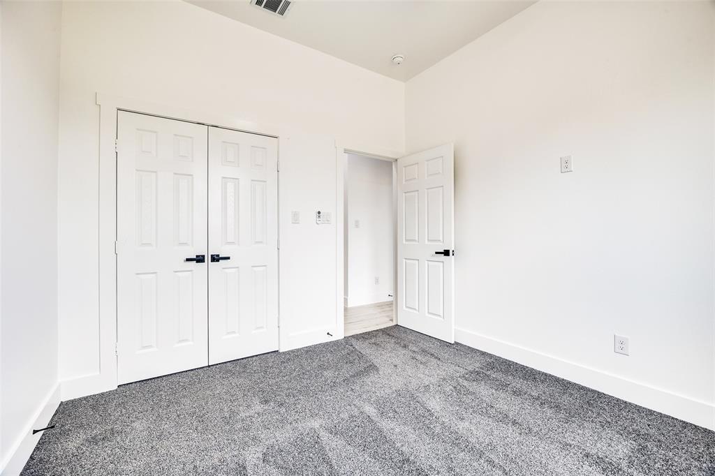 COOPER HAWKINS - Residential