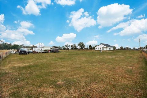 Tiny photo for 2125 RS COUNTY ROAD 3150, Emory, TX 75440 (MLS # 21101369)