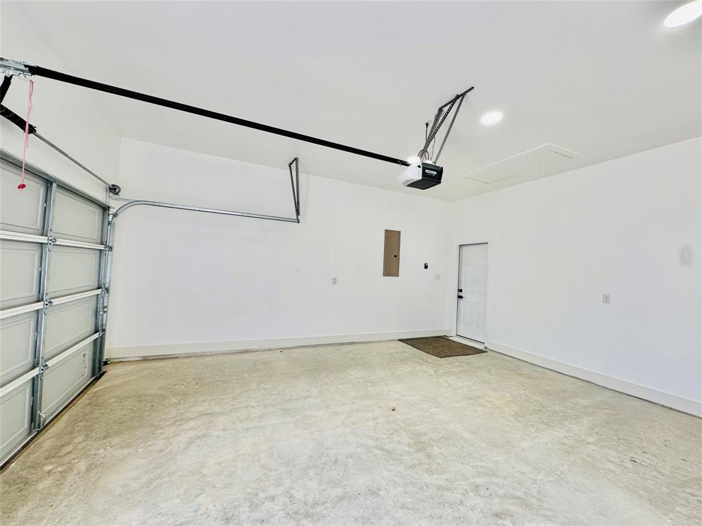 COOPER HAWKINS - Residential