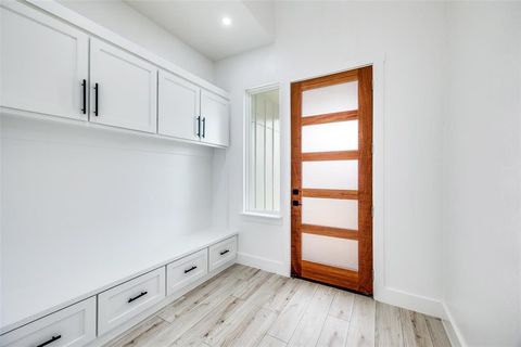 Tiny photo for 2125 RS COUNTY ROAD 3150, Emory, TX 75440 (MLS # 21101369)