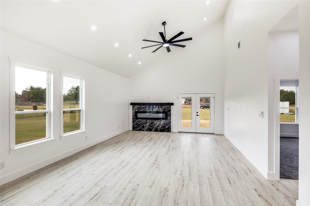 COOPER HAWKINS - Residential