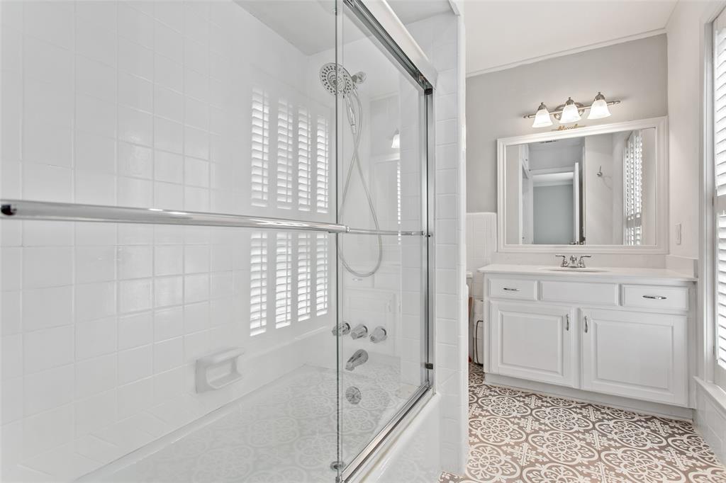 Lochwood Mdws Add Instl #3 - Residential Lease