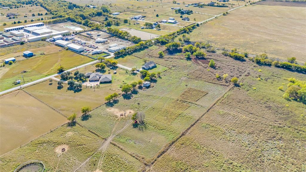 Mc Naughtons Corner #2 - Land