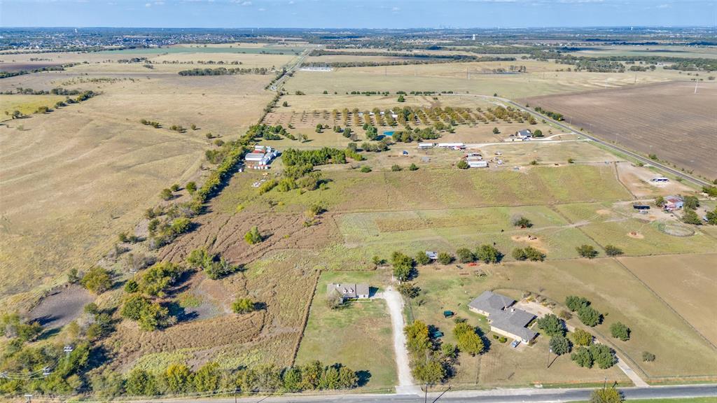 Mc Naughtons Corner #2 - Land