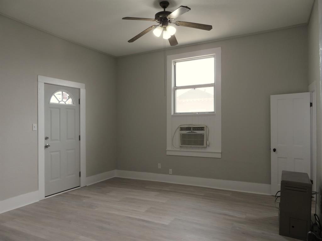 Cameron Add Town Coleman - Residential