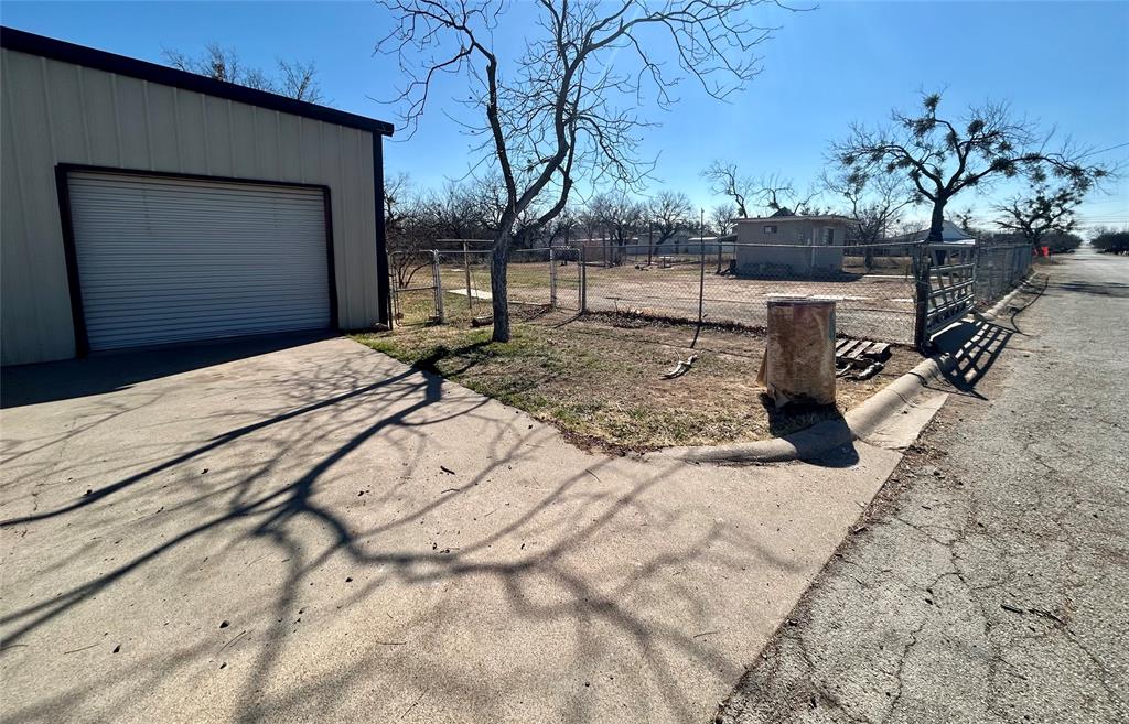 Cameron Add Town Coleman - Residential