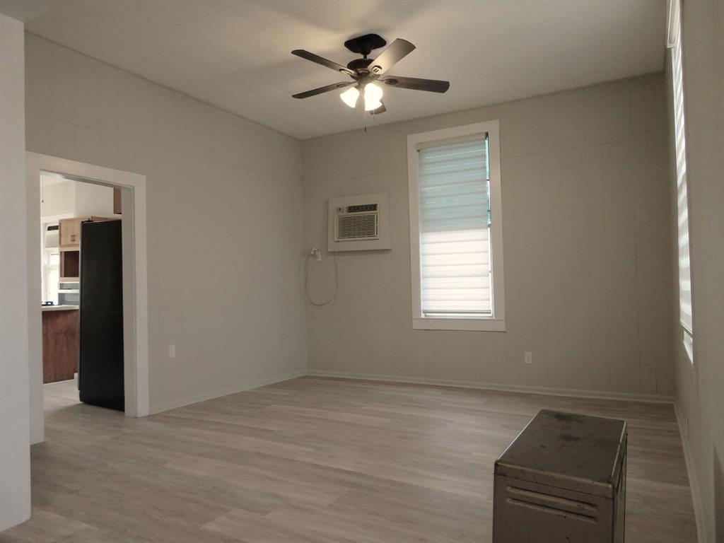 Cameron Add Town Coleman - Residential