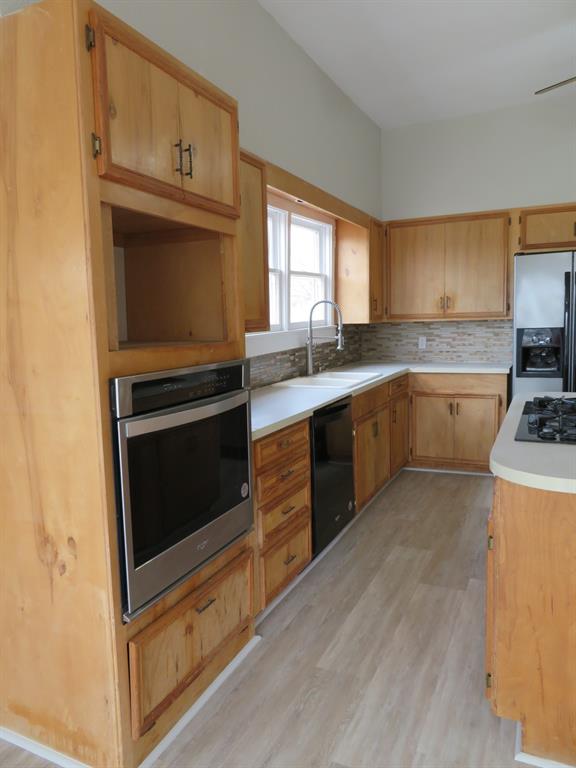 Cameron Add Town Coleman - Residential