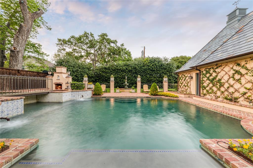 Part John McDowell Abs 922 - Residential