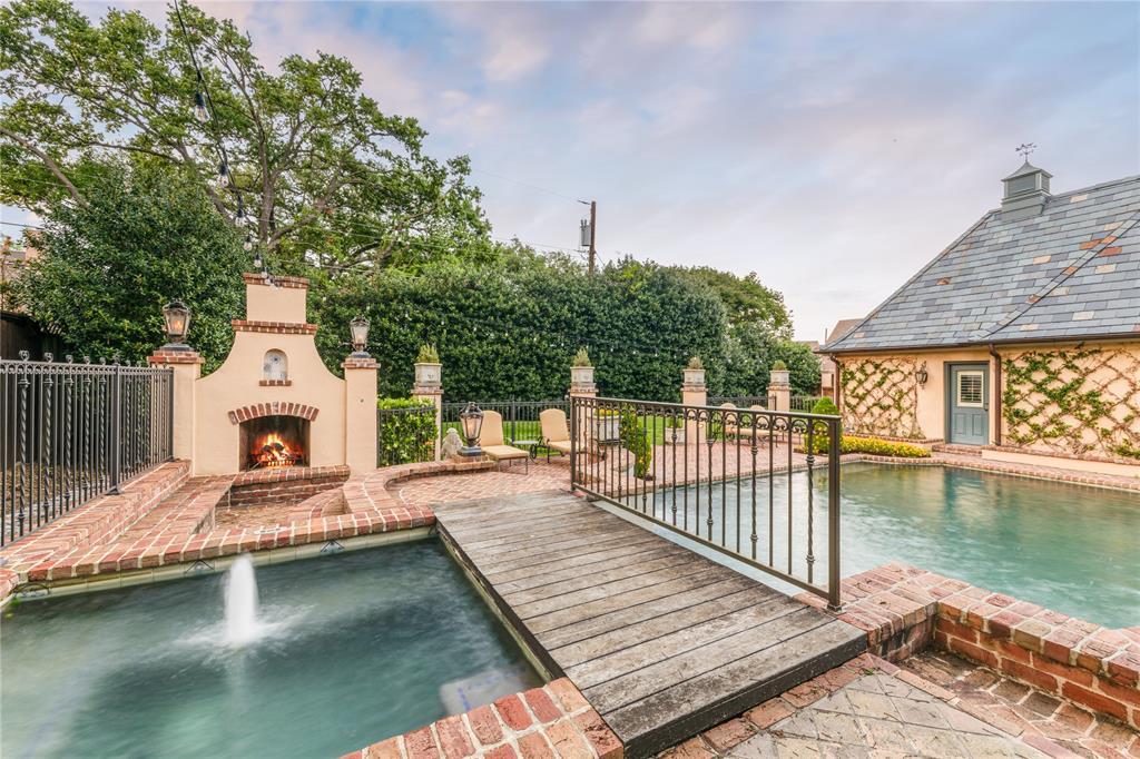 Part John McDowell Abs 922 - Residential