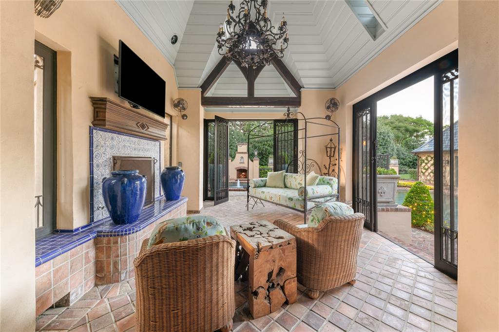 Part John McDowell Abs 922 - Residential