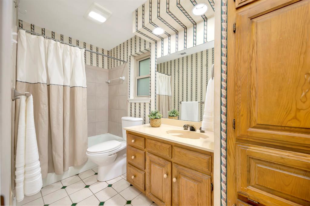 Aspen Woods - Residential