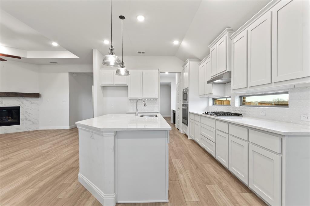 Woodland Crk Ph 3 - Residential Lease