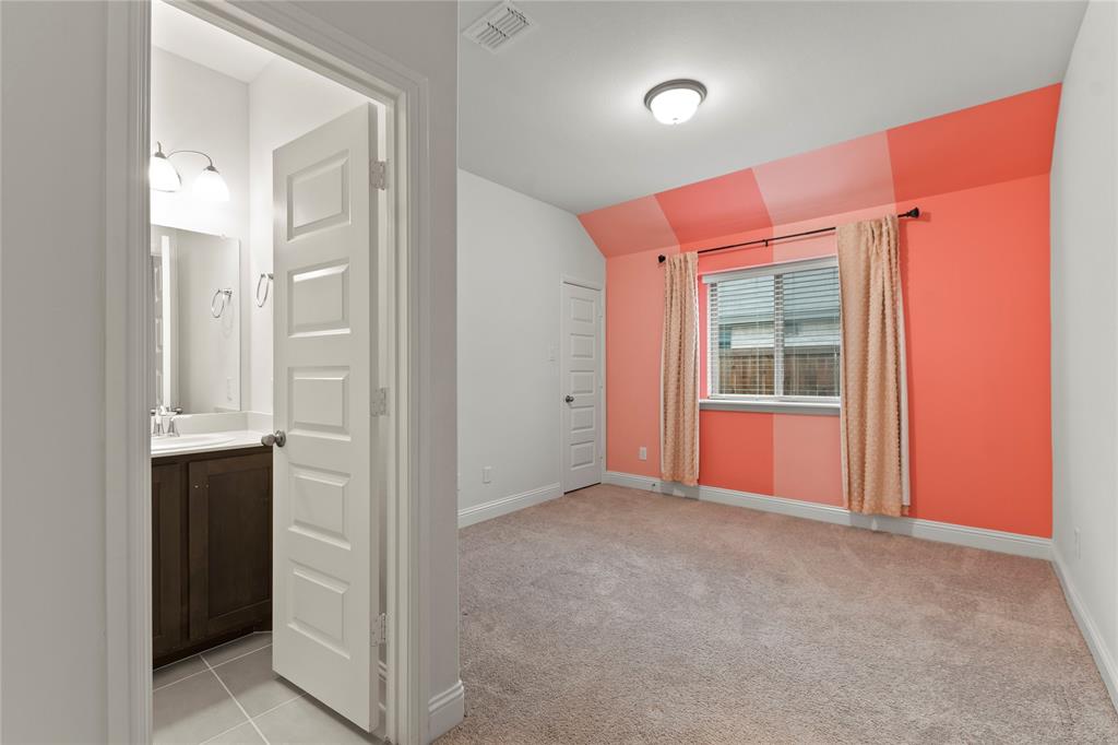 Woodland Crk Ph 3 - Residential Lease