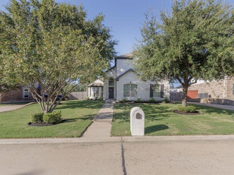 Photo of 2807 Saint Maria Drive, Mansfield, TX 76063 (MLS # 21406654)