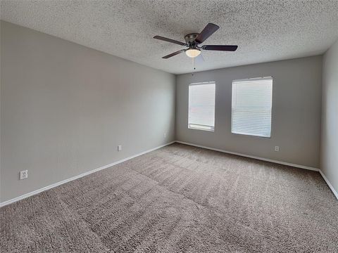 Photo of 5709 Addington Drive, Fort Worth, TX 76135 (MLS # 21331065)