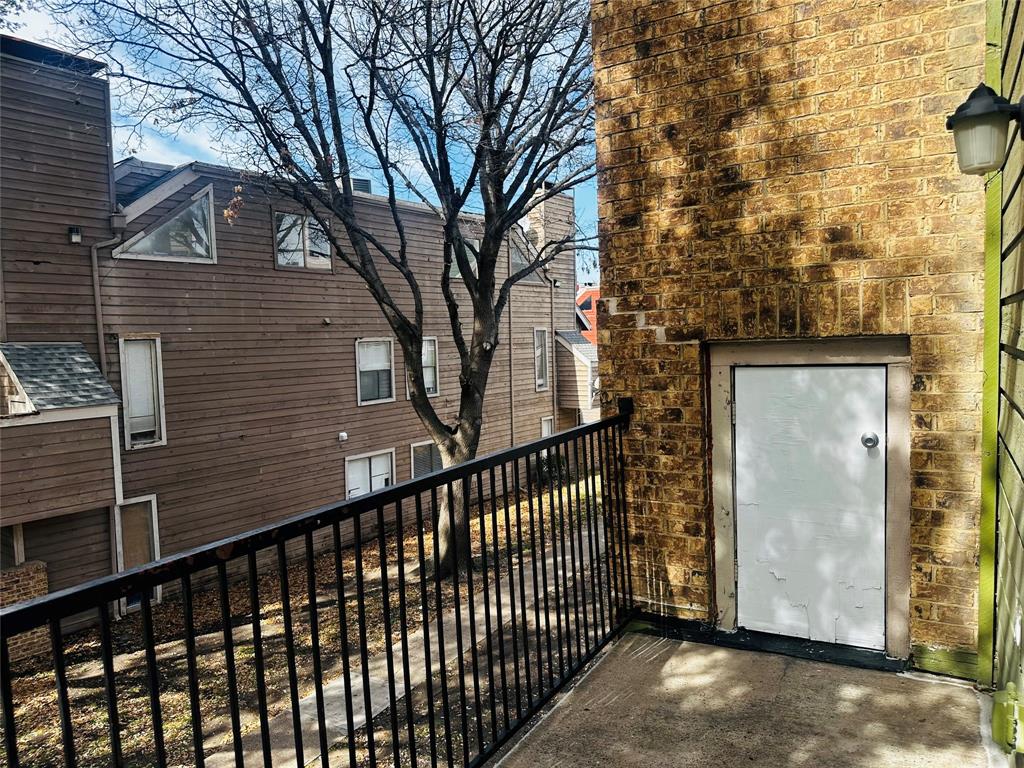 Richland Trace Condos - Residential