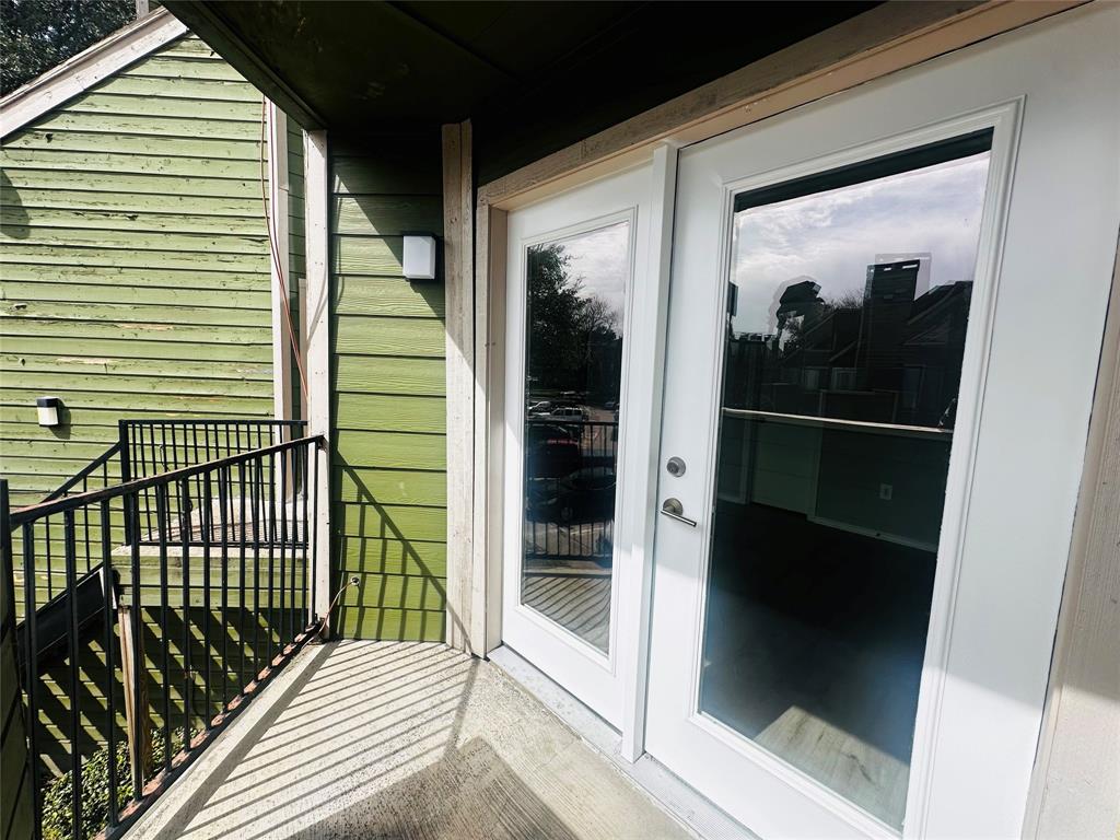 Richland Trace Condos - Residential