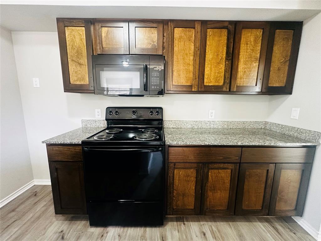 Richland Trace Condos - Residential