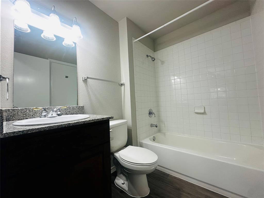 Richland Trace Condos - Residential