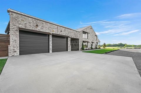 A home in Van Alstyne