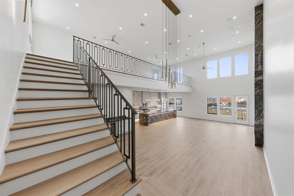 Mansfield R A - Residential