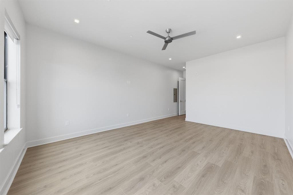 Mansfield R A - Residential