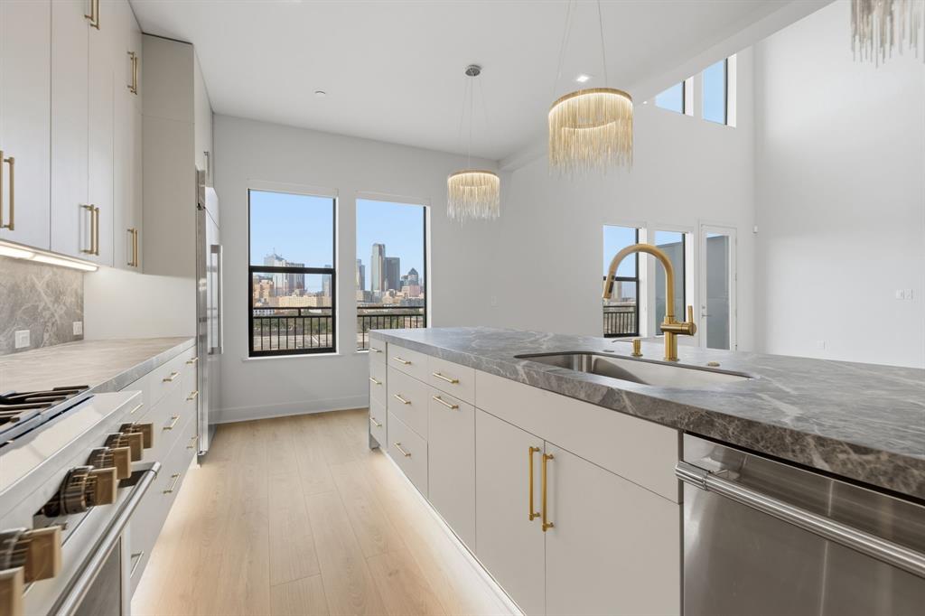 Mansfield R A - Residential