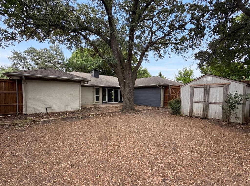 3717 Knob Hill Drive