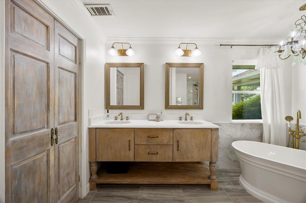 Breezy Hill-Unrecorded - Residential