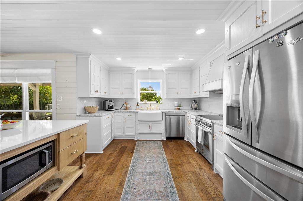 Breezy Hill-Unrecorded - Residential