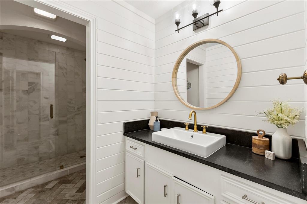 Breezy Hill-Unrecorded - Residential