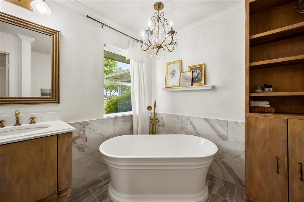 Breezy Hill-Unrecorded - Residential