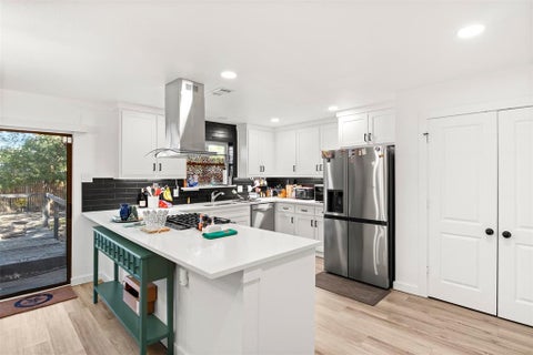 Tiny photo for 307 Dogwood Drive, Richardson, TX 75080 (MLS # 21395947)