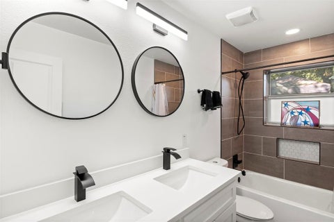 Tiny photo for 307 Dogwood Drive, Richardson, TX 75080 (MLS # 21395947)