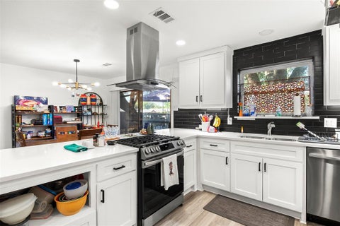 Tiny photo for 307 Dogwood Drive, Richardson, TX 75080 (MLS # 21395947)