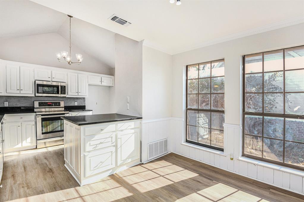 Lake Country Estates Add - Residential